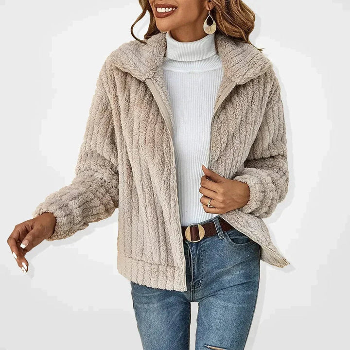 Willa | Plush Quilted Zip-Up Jacket for Women in Apricot