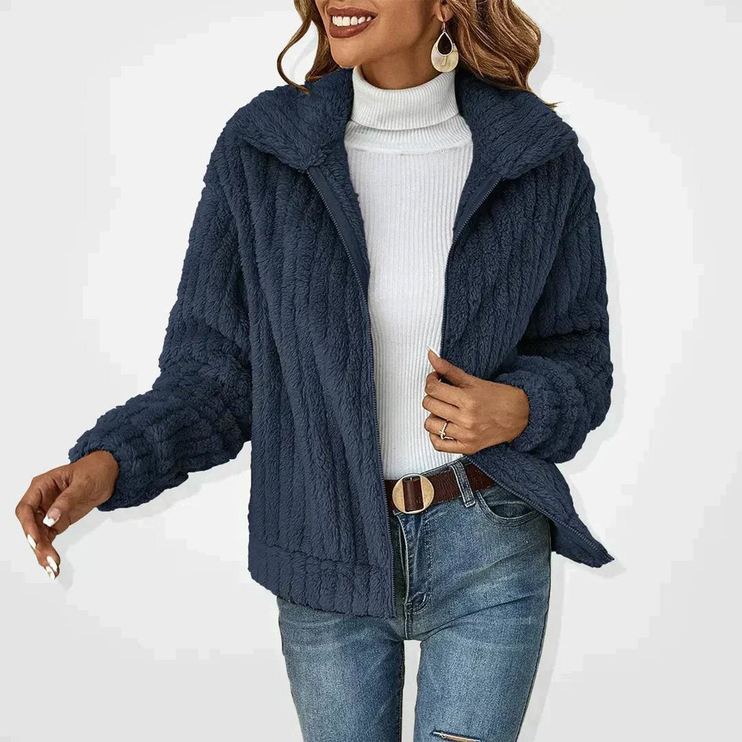 Willa | Plush Quilted Zip-Up Jacket for Women in Navy Blue